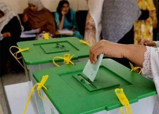 لاہور : حلقہ این اے 129 میں ضمنی الیکشن کیلئے پولنگ کا عمل جاری