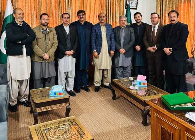 گلگت، سپیکر اور اپوزیشن لیڈر کا سروس ٹریبونل کا دورہ، ممبران سے ملاقات