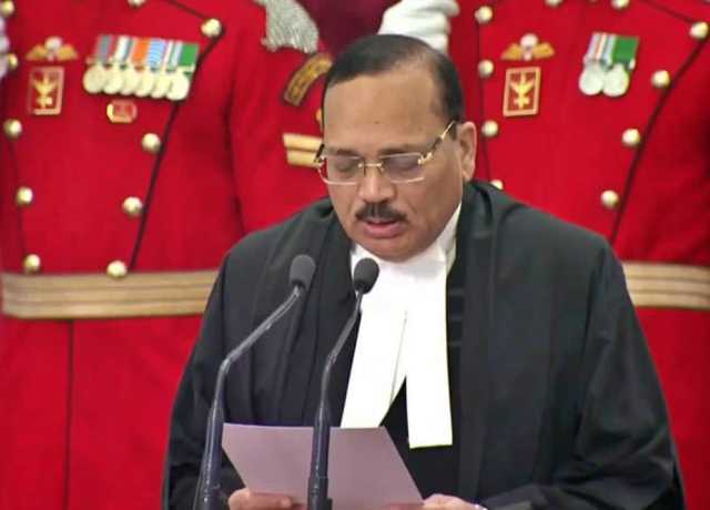 جسٹس سوریہ کانت نے بھارت کے 53ویں چیف جسٹس کے طور پر حلف لیا