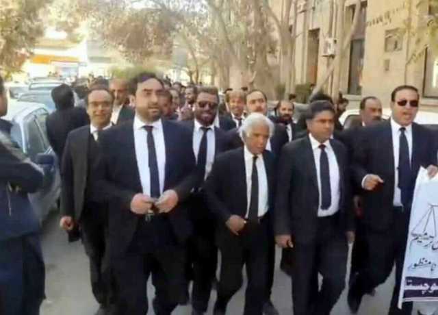 کوئٹہ، آئینی ترامیم کیخلاف وکلاء برادری کا احتجاج