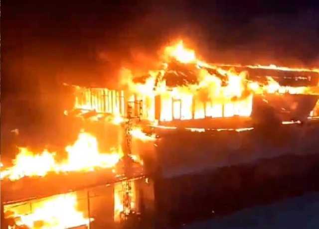 کاغان میں خوفناک آتشزدگی، 50 کمروں پر مشتمل ہوٹل جل کر تباہ