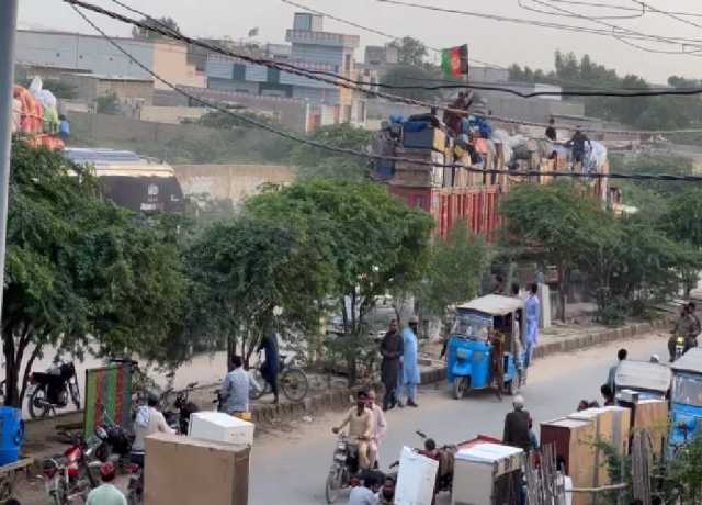 افغان کیمپ کی خالی زمین و مکانات پر قبضے کا خدشہ، ڈی آئی جی کا کراچی پولیس چیف کو خط
