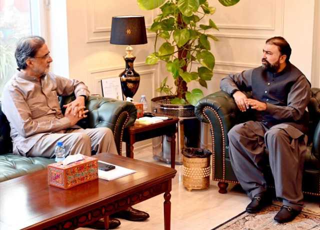 سرفراز بگٹی اور قمر زمان کائرہ کی ملاقات، بلوچستان کی صورتحال پر گفتگو