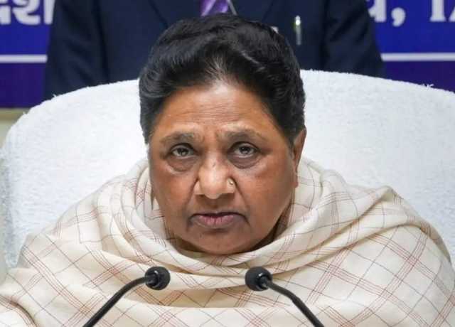 اترپردیش کی جھوٹے الزامات اور اپوزیشن کے پروپیگنڈے سے ہوشیار رہیں، مایاوتی