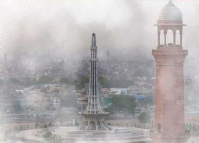 دنیا کے آلودہ ترین شہروں کی فہرست میں لاہور دوسرے نمبر پر آگیا