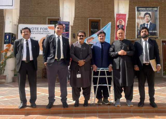 جلسے کیلئے این او سی نہ دینے پر پی ٹی آئی بلوچستان کا ڈی سی کوئٹہ کیلئے عدالت میں درخواست