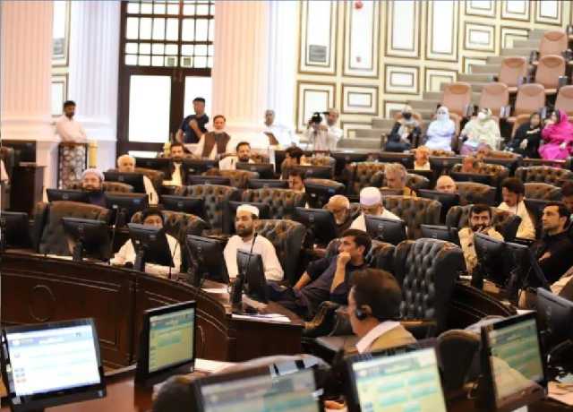 خیبر پختونخوا اسمبلی میں وزیراعلیٰ کی عمران خان سے ملاقات کیلئے قرارداد منظور، اپوزیشن کی بھی حمایت