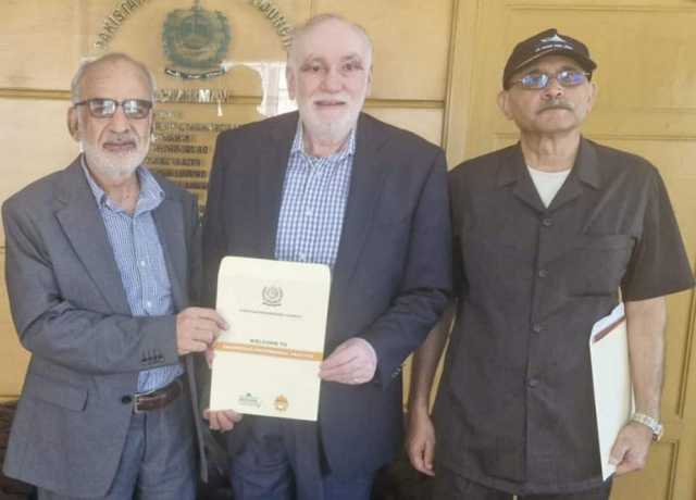 پاکستان انجینئرنگ کونسل کے چیئرمین سے وائس چانسلر کے آئی یو کی ملاقات