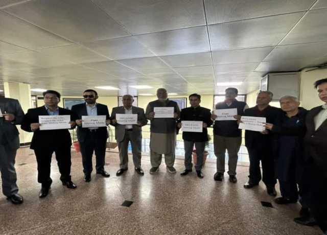 کشمیر ارکین اسمبلی کا ایم ایل اے معراج ملک کی رہائی کا مطالبہ