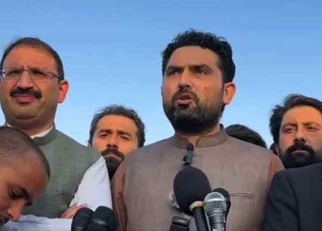 قوم کو پیغام ہے پالیسی صرف عمران خان کی چلے گی، سہیل آفریدی