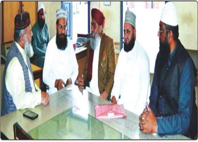 علماء کرام معاشرے میں اعتدال کو فروغ دیں، علامہ راغب نعیمی