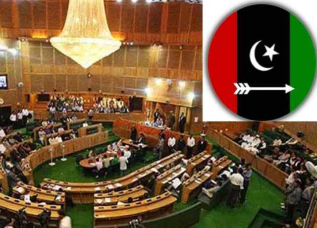 پیپلزپارٹی کی ڈیڈلائن گزر گئی، تحریک عدم اعتماد جمع کرانے کا فیصلہ موخر