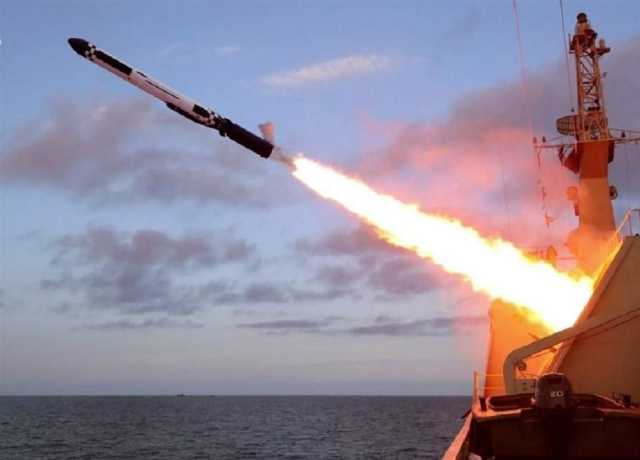 ٹرمپ کا دورہ جنوبی کوریا، شمالی کوریا کا ایٹمی صلاحیت رکھنے والے کروز میزائلوں کا تجربہ