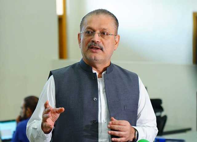 شرجیل میمن کی سرکاری گاڑیوں کا ذاتی استعمال کرنے والوں کیخلاف سخت کارروائی کی ہدایت