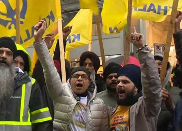 پاکستان کیخلاف بھارتی وزیر دفاع کے بیان پر کینیڈا میں سکھوں کا احتجاجی مظاہرہ