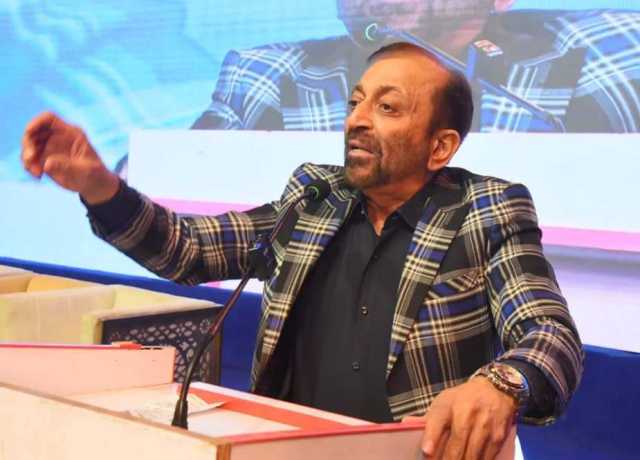 کراچی کو یا تو وفاق کے ماتحت کیا جائے ورنہ کراچی کو الگ صوبہ بنایا جائے، فاروق ستار