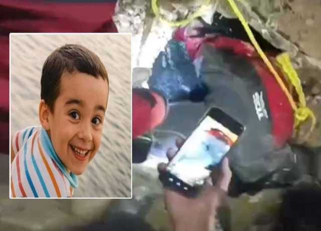 کراچی، مین ہول میں گرنے والے بچے کی لاش 14 گھنٹے بعد مل گئی