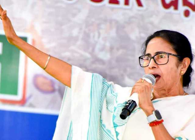 نفرت پھیلانے والی فرقہ وارانہ طاقتوں کے خلاف جنگ جاری رہیگی، ممتا بنرجی