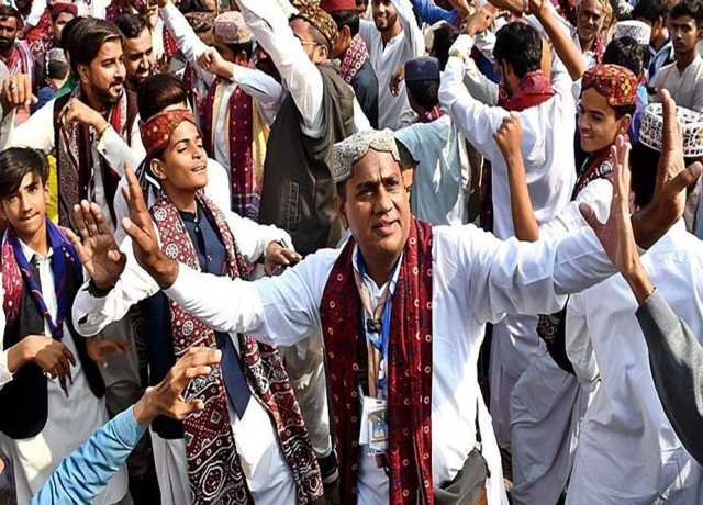 سندھ بھر میں روایتی جوش و جذبے کے ساتھ کلچر ڈے منایا گیا