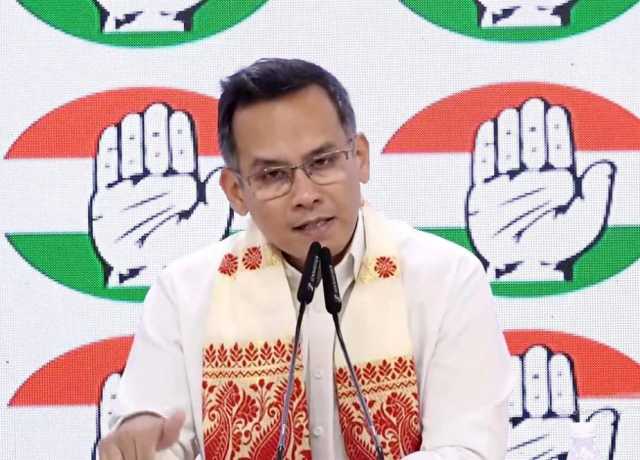 آپ کتنی بھی کوشش کرلیں جواہر لال نہرو کے تعاون پر داغ نہیں لگا سکتے، کانگریس