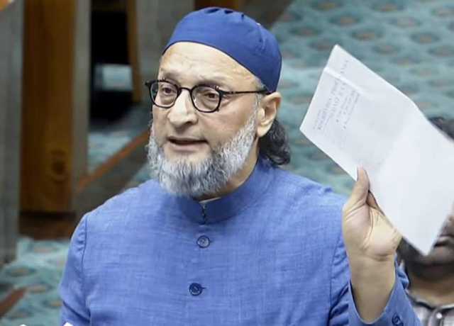 کسی کو خدا یا دیوی دیوتاؤں کی پوجا کرنے کیلئے کیسے مجبور کیا جاسکتا ہے، اسد الدین اویسی