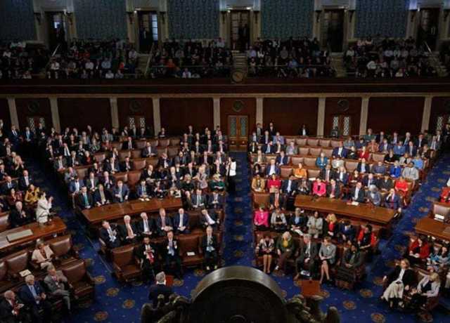 امریکی ایوانِ نمائندگان نے ملکی تاریخ کا سب سے بڑا 901 ارب ڈالر کا دفاعی بل منظور کر لیا