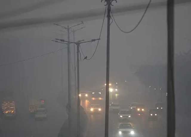 دہلی میں زہریلی ہوا اور آلودگی سے صحت، کاروبار اور معمولاتِ زندگی شدید متاثر