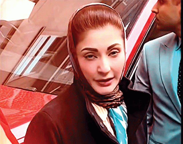 ٹریفک  قوانین کی خلاف  ورزی  پر سخت  جرمانے  ‘ پابندیاں  نافذ ‘ عوام  کی حفاظت  یقینی  بنارہے ہیں : مریم  نواز