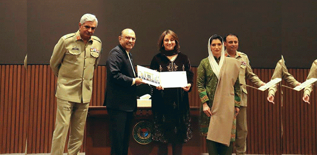 نیشنل ڈیفنس  یونیورسٹی  اسلام آباد  م سکیورٹی  چیلنجز  سے نمٹنے  کیلئے قومی  یکجتی  ضروری  : صدر 