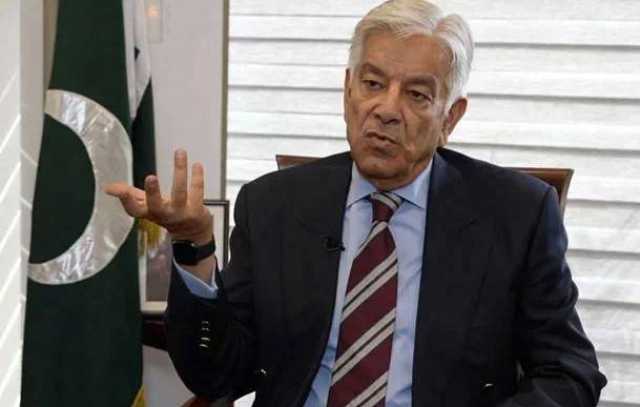 رافیل طیارے اڑانے کیلئے دل گردہ بھی تو چاہیے: خواجہ آصف