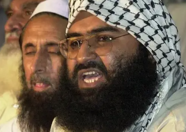 انڈین حملے میں خاندان کے 10 افراد اور چار قریبی ساتھی مارے گئے: مسعود اظہر
