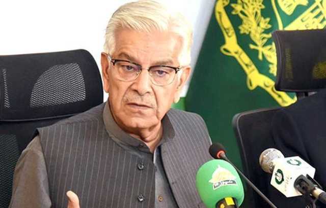 پاک بھارت تنازع ایک مکمل جنگ کی شکل اختیار کرسکتا ہے: خواجہ آصف