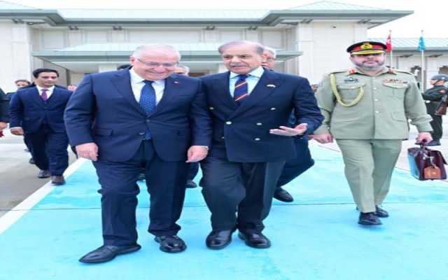 وزیراعظم محمد شہباز شریف ترکیہ کا دو روزہ دورے مکمل کرکے تہران کیلئے روانہ