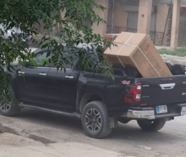بانی پی ٹی آئی، بشریٰ بی بی کے لیے 2 روم کولر اڈیالہ جیل پہنچا دیے گئے