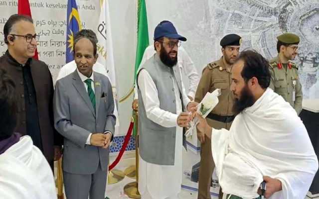 319 پروازوں کے ذریعے81ہزار 950 پاکستانی عازمین حج سعودی عرب پہنچ گئے۔