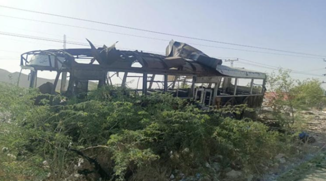 خضدار میں اسکول بس کے قریب دھماکا ، 5 بچے جاں بحق ، 40 زخمی