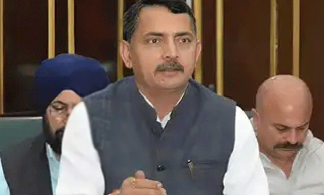 مشرقی اُدھم پور میں لوک سبھا کے رکن رنبیر سنگھ پٹھانیا کی بھارتی فوج پر شدید تنقید