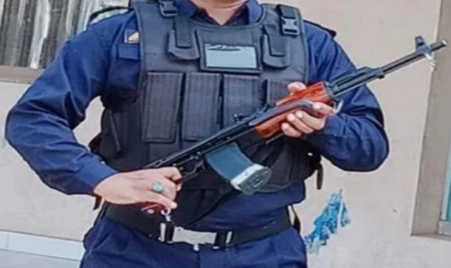 سکیورٹی گارڈ کی مبینہ غفلت سے گولی چل گئی، بازار شاپنگ کرنے آیا شخص جاں بحق