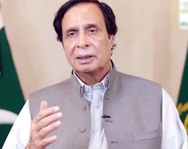 ن لیگ والے کہتے ہیں کہ جنگ کا ڈیزائن میاں صاحب نے بیٹھ کر بنایا ہے: پرویز الہیٰ