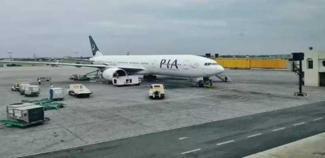 پی آئی اے کی نجکاری کا عمل نومبر تک مکمل کرلیا جائے گا