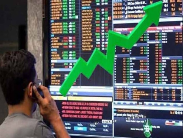 پاکستان اسٹاک ایکسچینج میں تیزی کا رجحان؛ 100 انڈیکس کا رُخ بلندی کی جانب