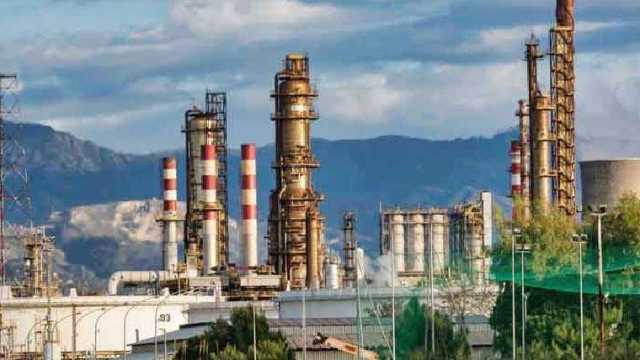 6 ارب ڈالر کے ریفائنری منصوبوں کی بحالی کیلئے توانائی کے شعبے میں اہم پیشرفت