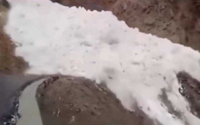گلگت بلتستان میں گلیشیئرز پگھلنے سے سیلابی صورتحال ،رابطہ سڑکیں بند ،ٹریفک معطل