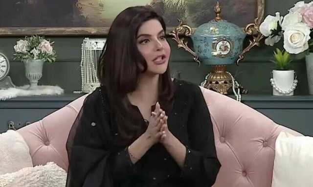 ندا یاسر کا انکشاف غیر ملکی ملازمہ کی چوری پر دلچسپ واقعہ بیان کر دیا