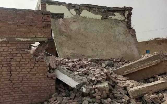 بنوں: زیر تعمیر گورنمنٹ گرلز پرائمری اسکول کو نامعلوم شرپسندوں نے بارودی مواد سے تباہ کردیا۔