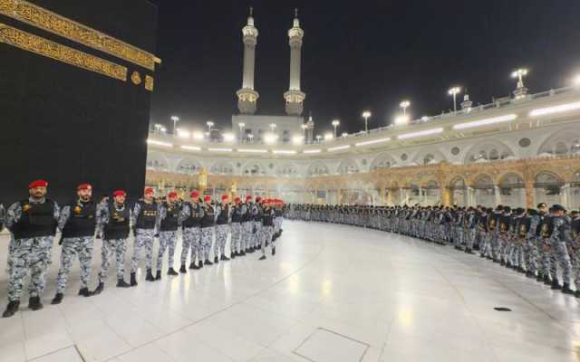 غسل کعبہ کی روح پرور تقریب، آب زم زم، عرق گلاب ،عود اور دیگر خوشبوئوں کا استعمال