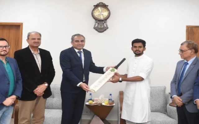 چیئرمین پی سی بی محسن نقوی کی بنگلا دیشی وزیر کھیل سے ملاقات