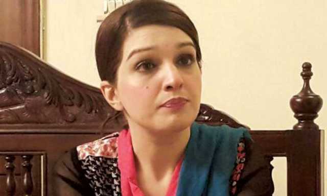 کشمیریوں کو بے گھر کر کے شناخت اور زندگی چھینی جا رہی ہے: مشعال ملک