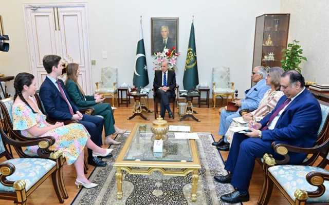 وزیراعظم شہبازشریف سے پاکستان میں برطانوی ہائی کمشنر محترمہ جین میریٹ کی ملاقات