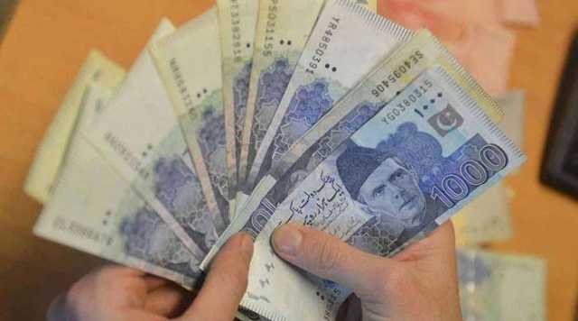 حکومت نے کم از کم ماہانہ تنخواہ میں اضافہ کر دیا